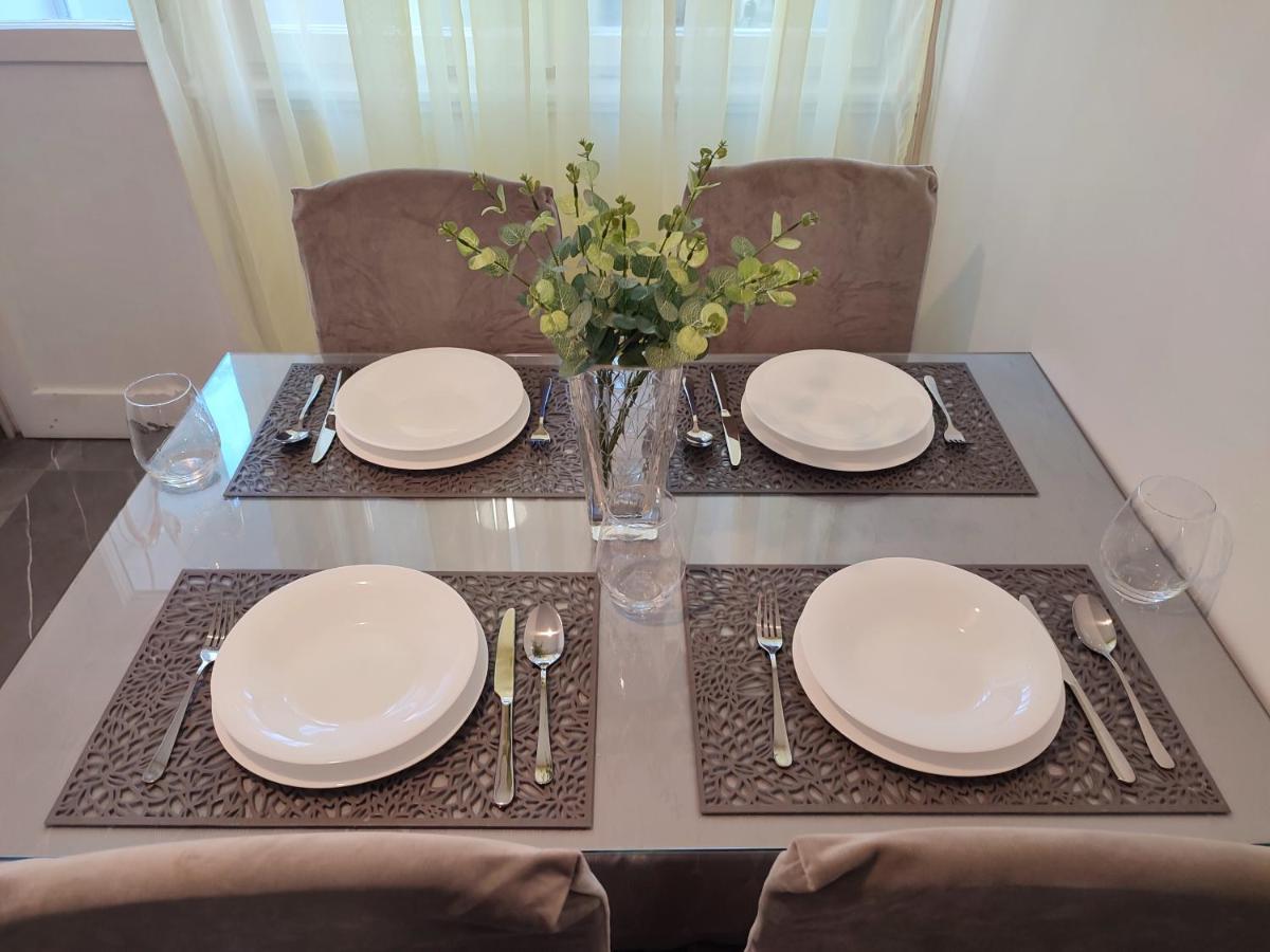 Apartman Ivan คาชเตลา ภายนอก รูปภาพ