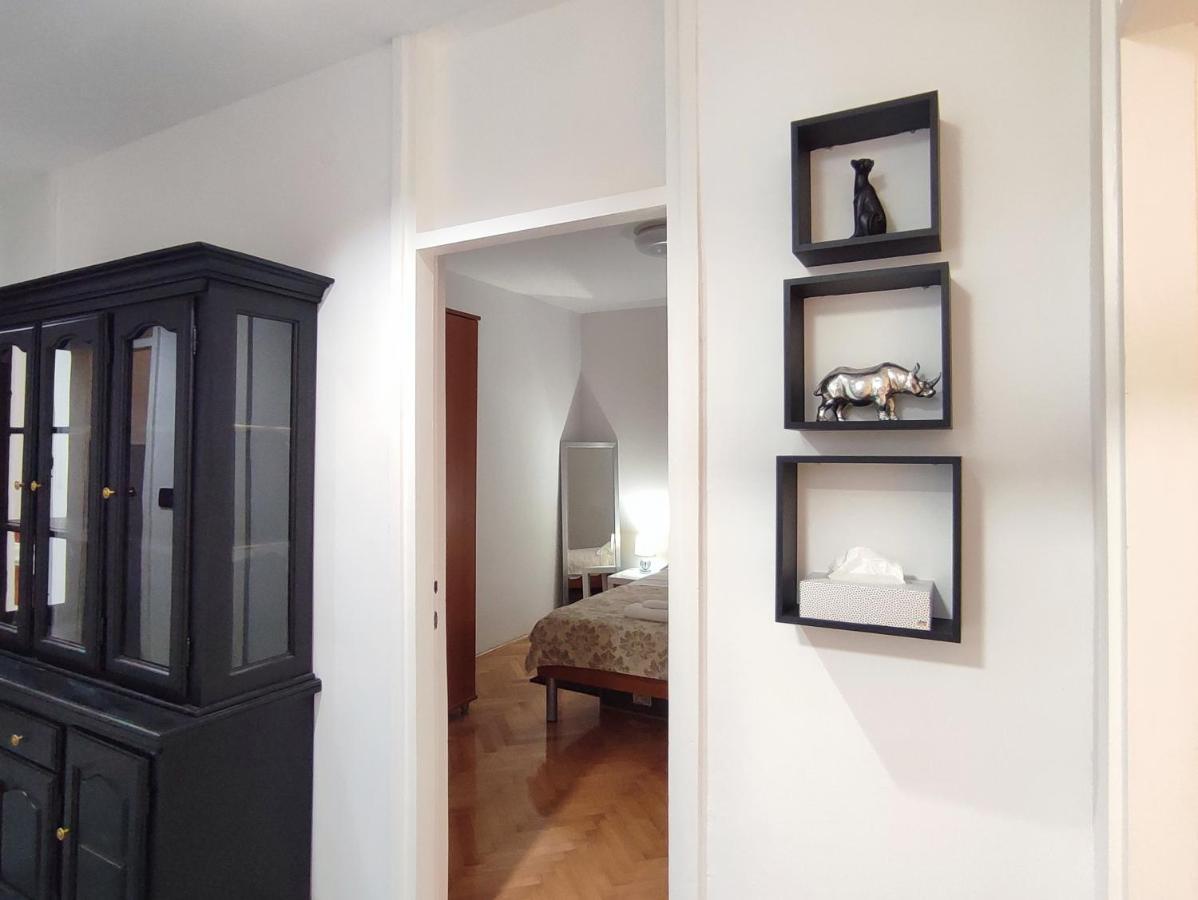 Apartman Ivan คาชเตลา ภายนอก รูปภาพ